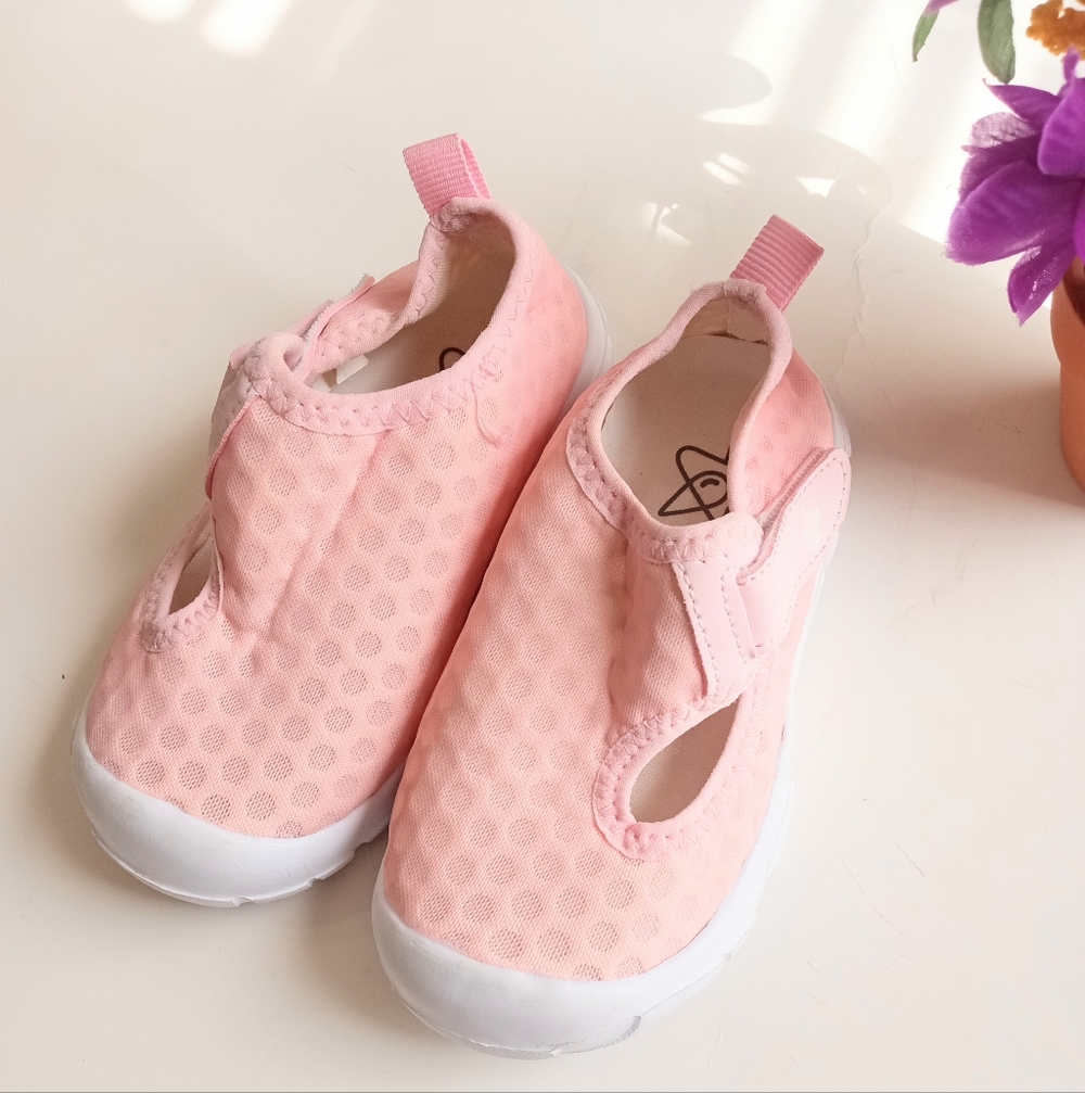 Pink Mesh Breathable Slip-on Toddler Girl Shoes Beach Pool - Picture 8 of 9